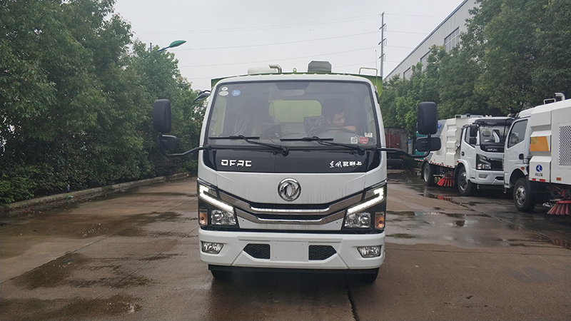 東風(fēng)小多利卡吸塵車國VI