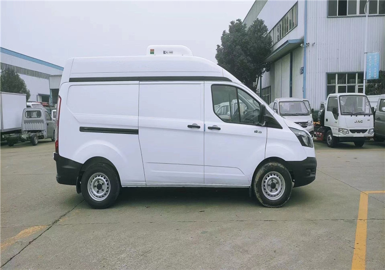 國六- 福特全順面包型